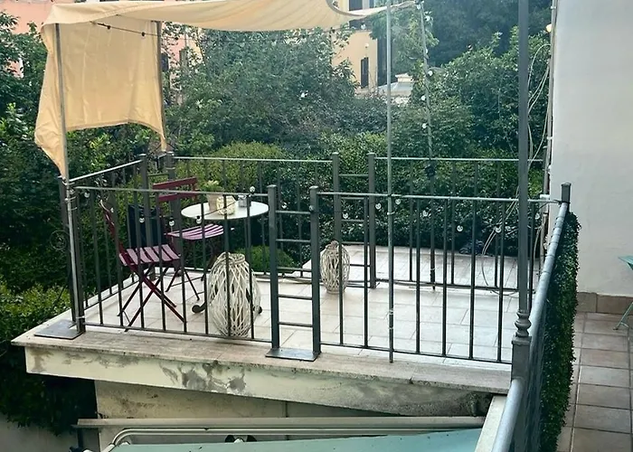 Paradise Centro Storico Turistico Rome